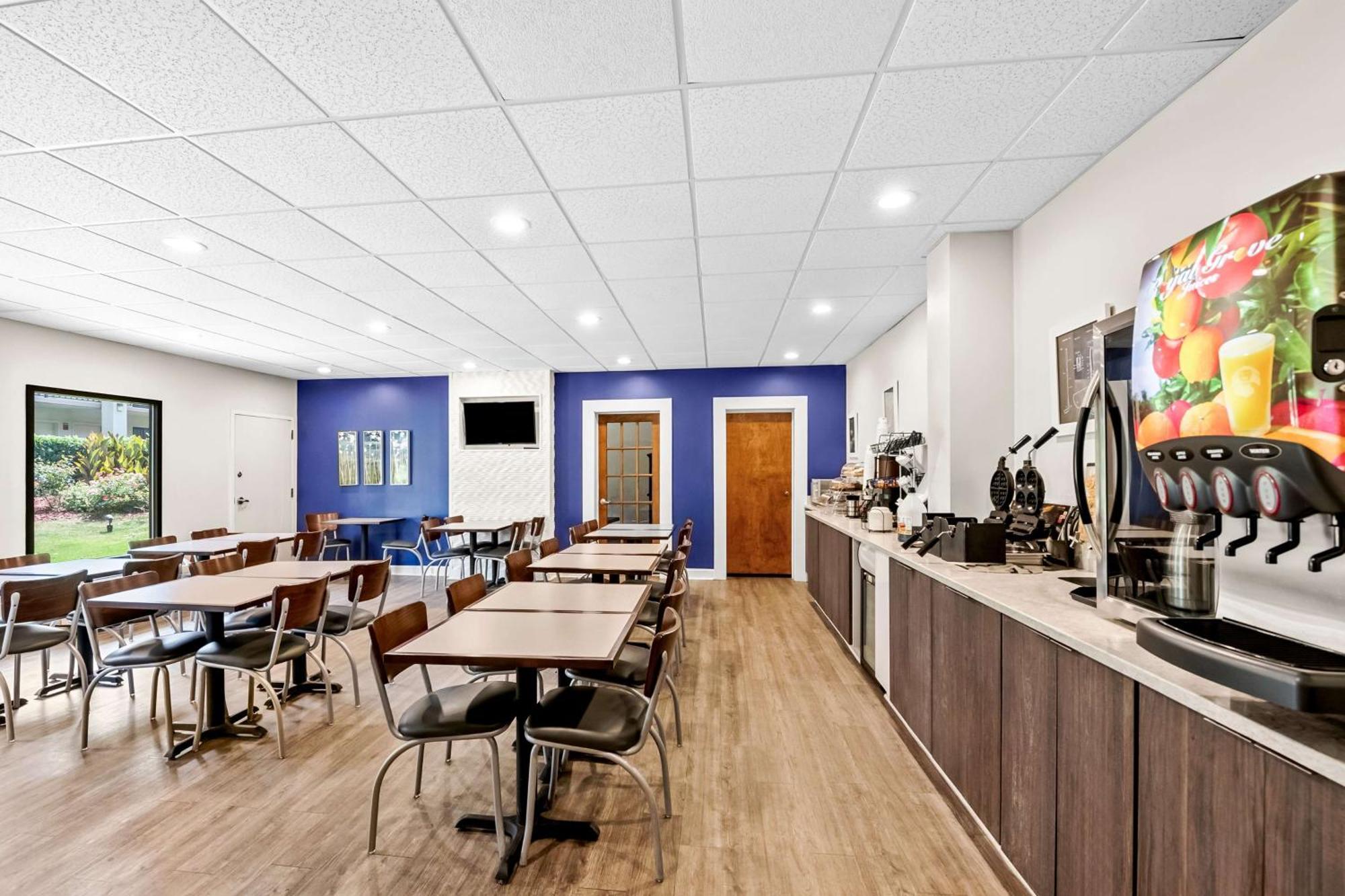 Surestay Plus Hotel By Best Western Southern Pines Pinehurst Екстериор снимка