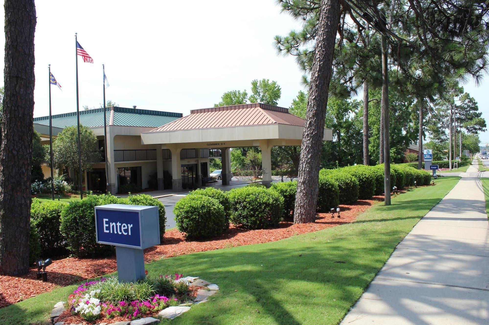 Surestay Plus Hotel By Best Western Southern Pines Pinehurst Екстериор снимка